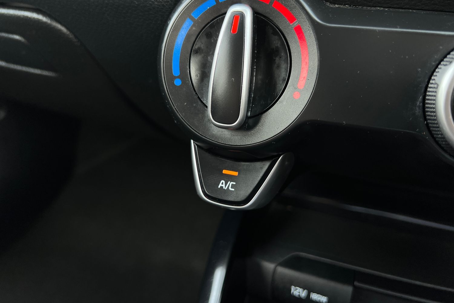 Used Kia Rio 2023 for sale - 76074389: Photo 41
