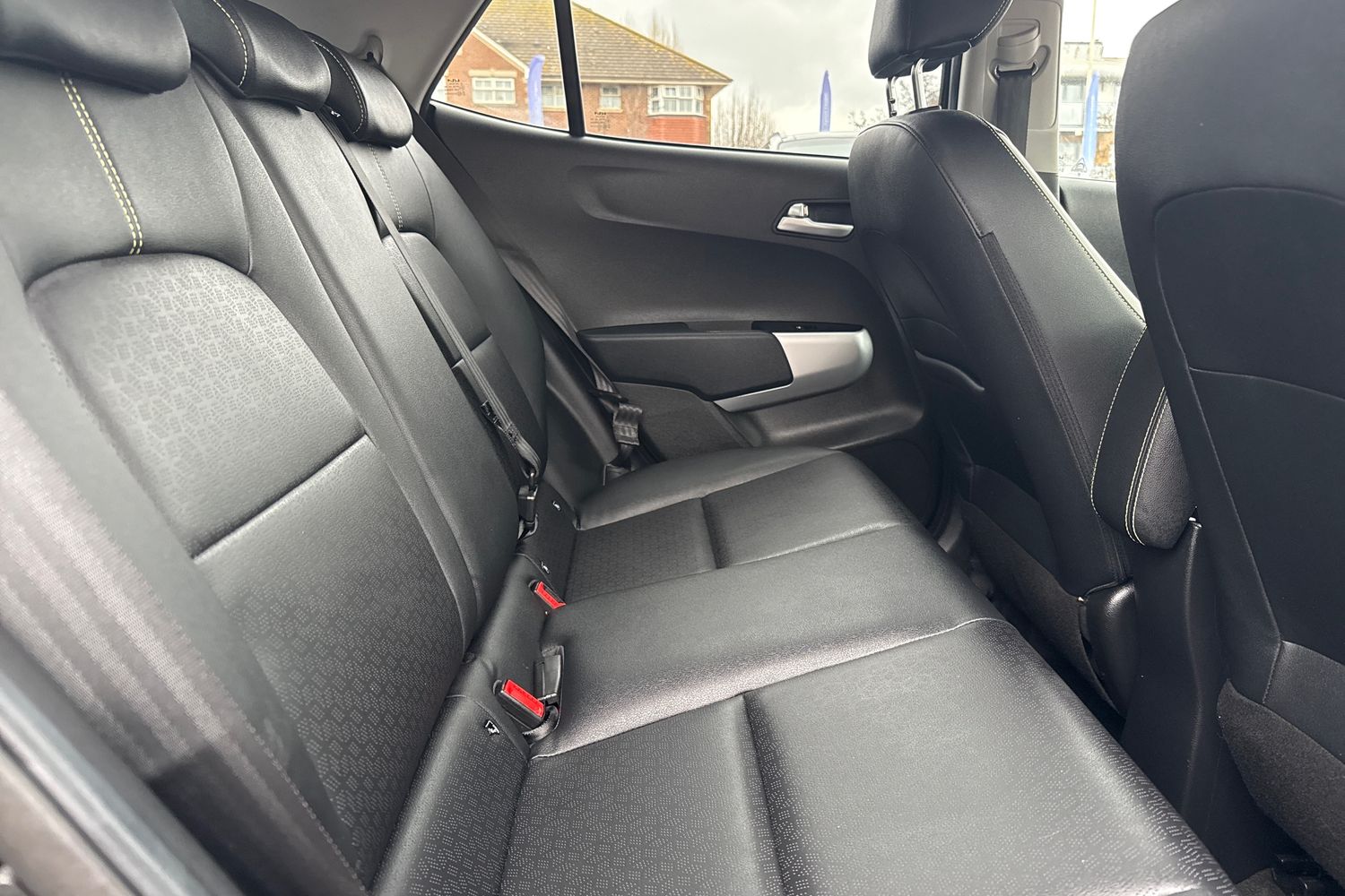 Used Kia Picanto 2023 for sale - 76960002: Photo 39