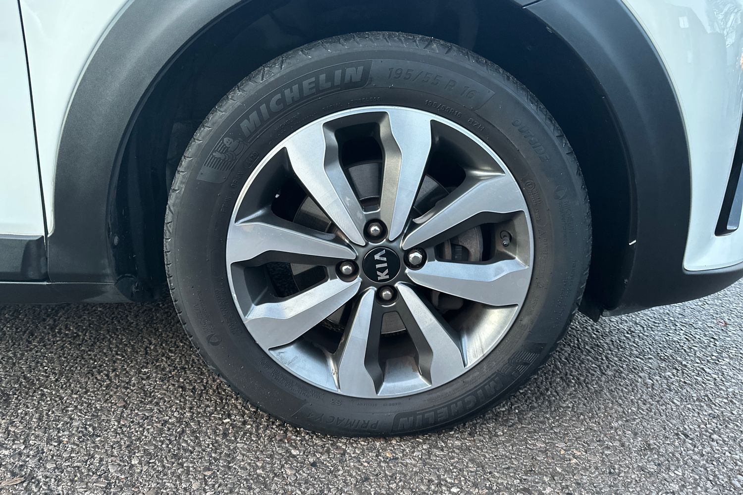 Used Kia Stonic 2021 for sale - 76874174: Photo 25