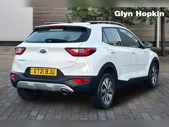 Used Kia Stonic 2021 for sale - 76874174: Photo