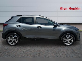 Used Kia Stonic 2023 for sale - 78912788: Photo