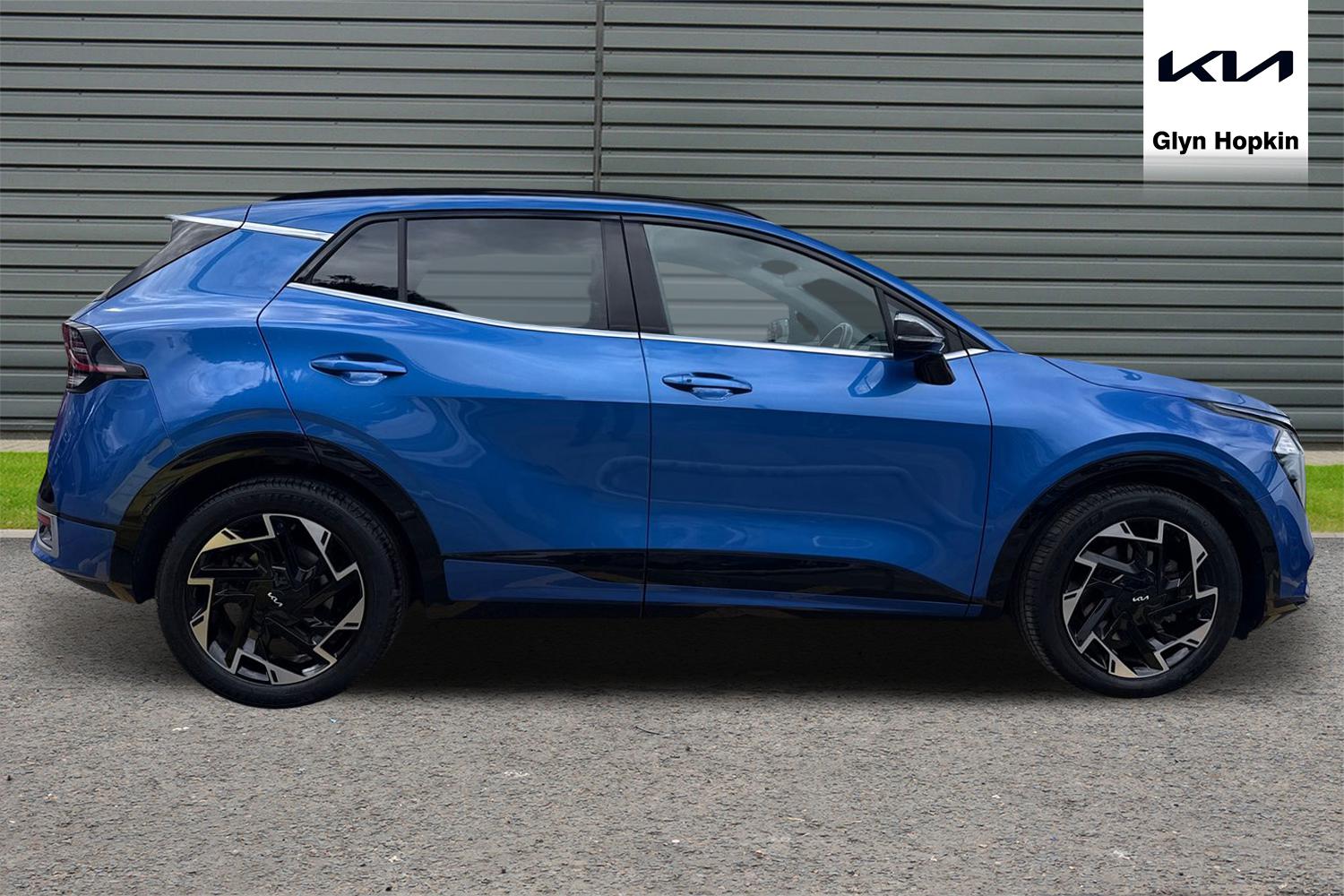 Used Kia Sportage 2023 for sale - 76870836: Photo 2