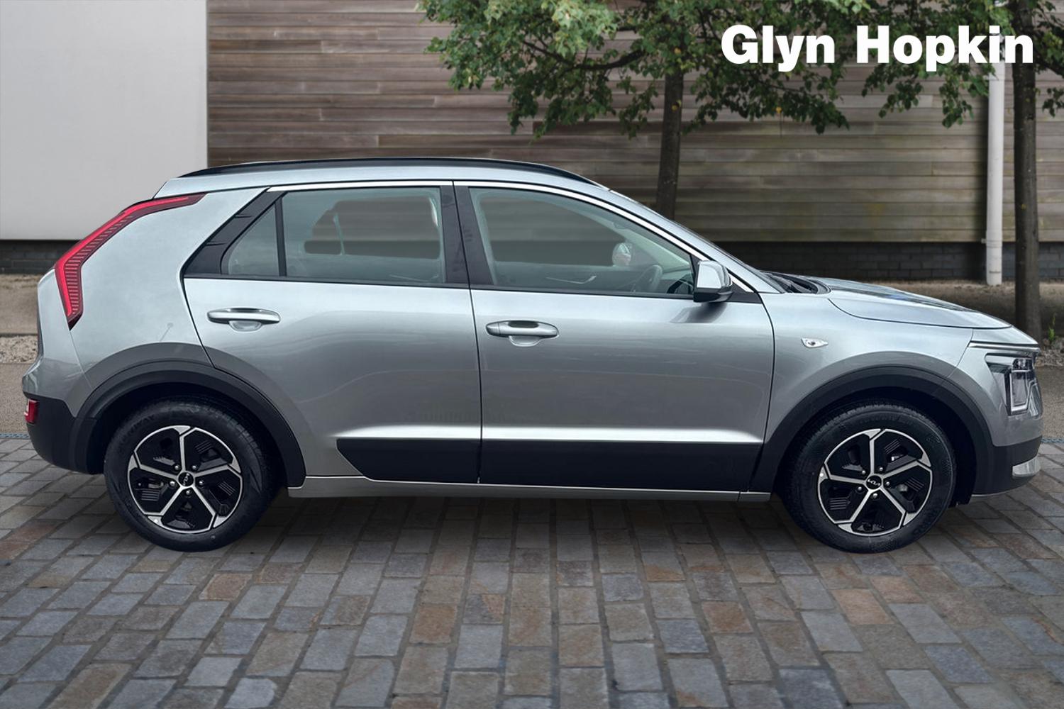 Used Kia Niro 2023 for sale - 77413897: Photo 2