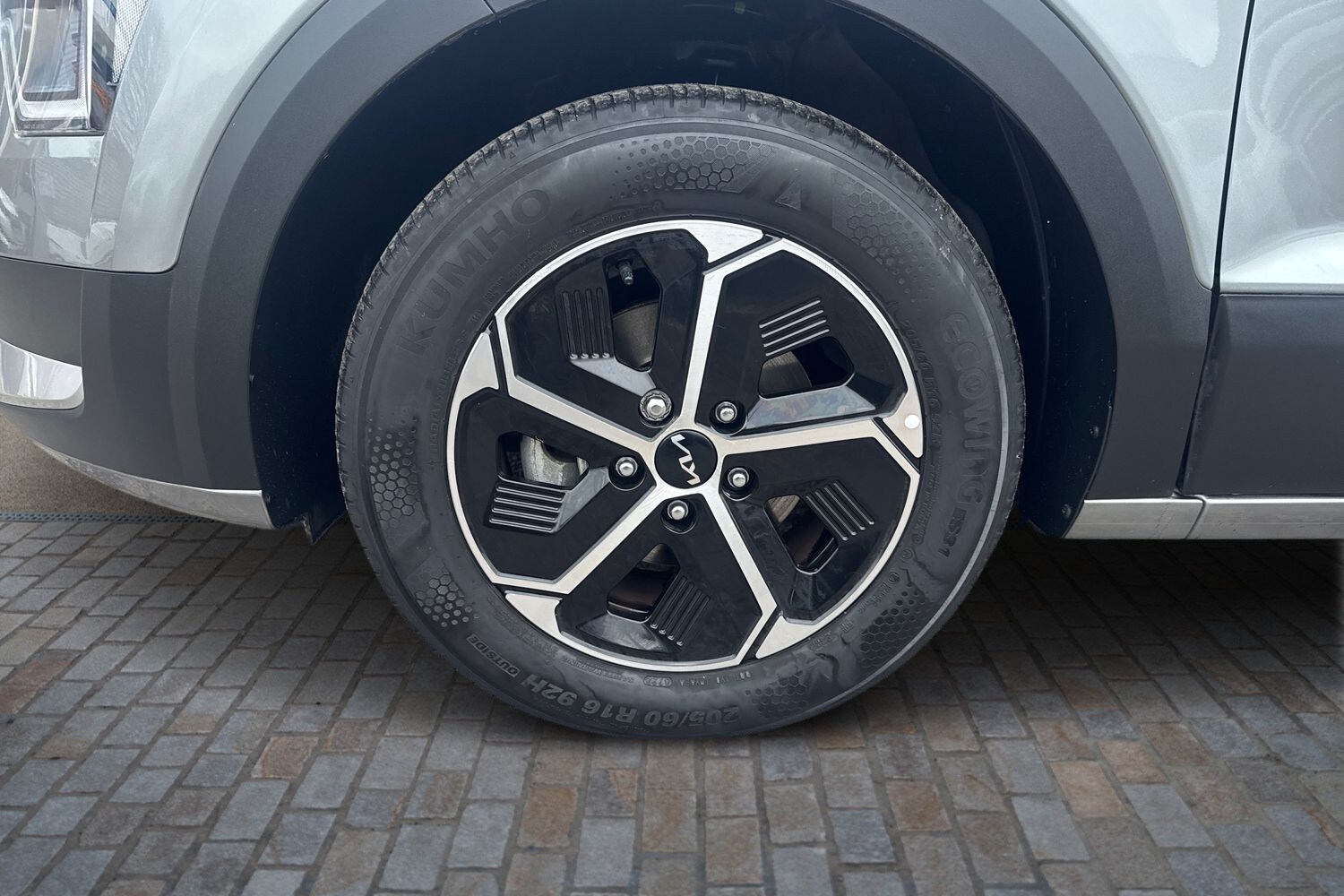 Used Kia Niro 2023 for sale - 77413897: Photo 9