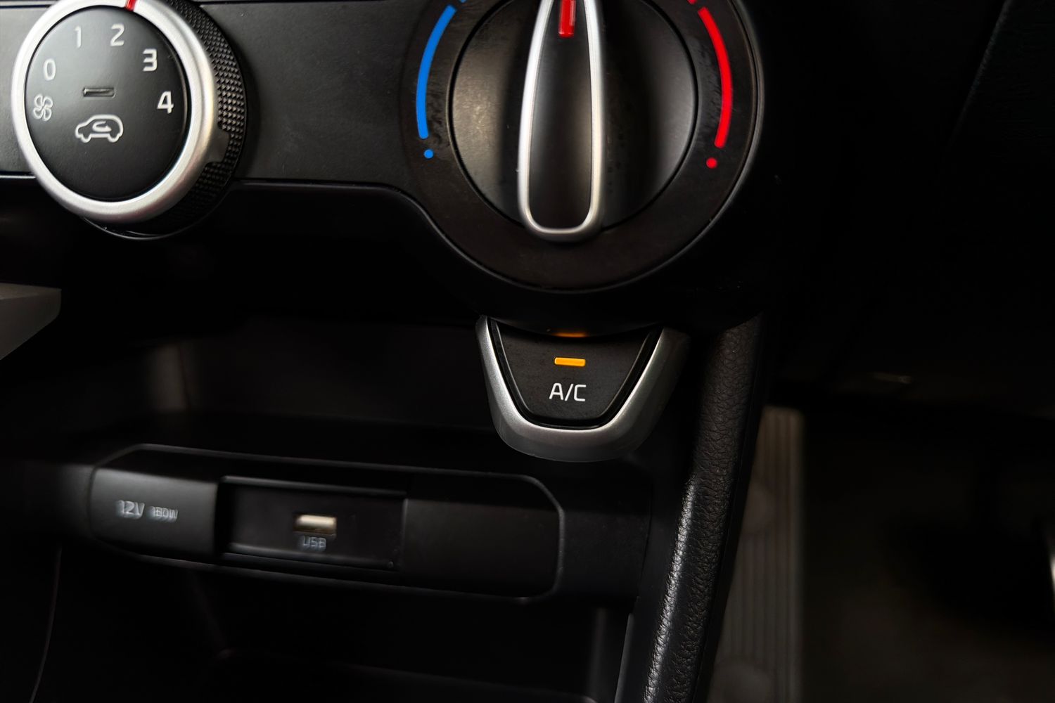 Used Kia Picanto 2023 for sale - 78036735: Photo 39