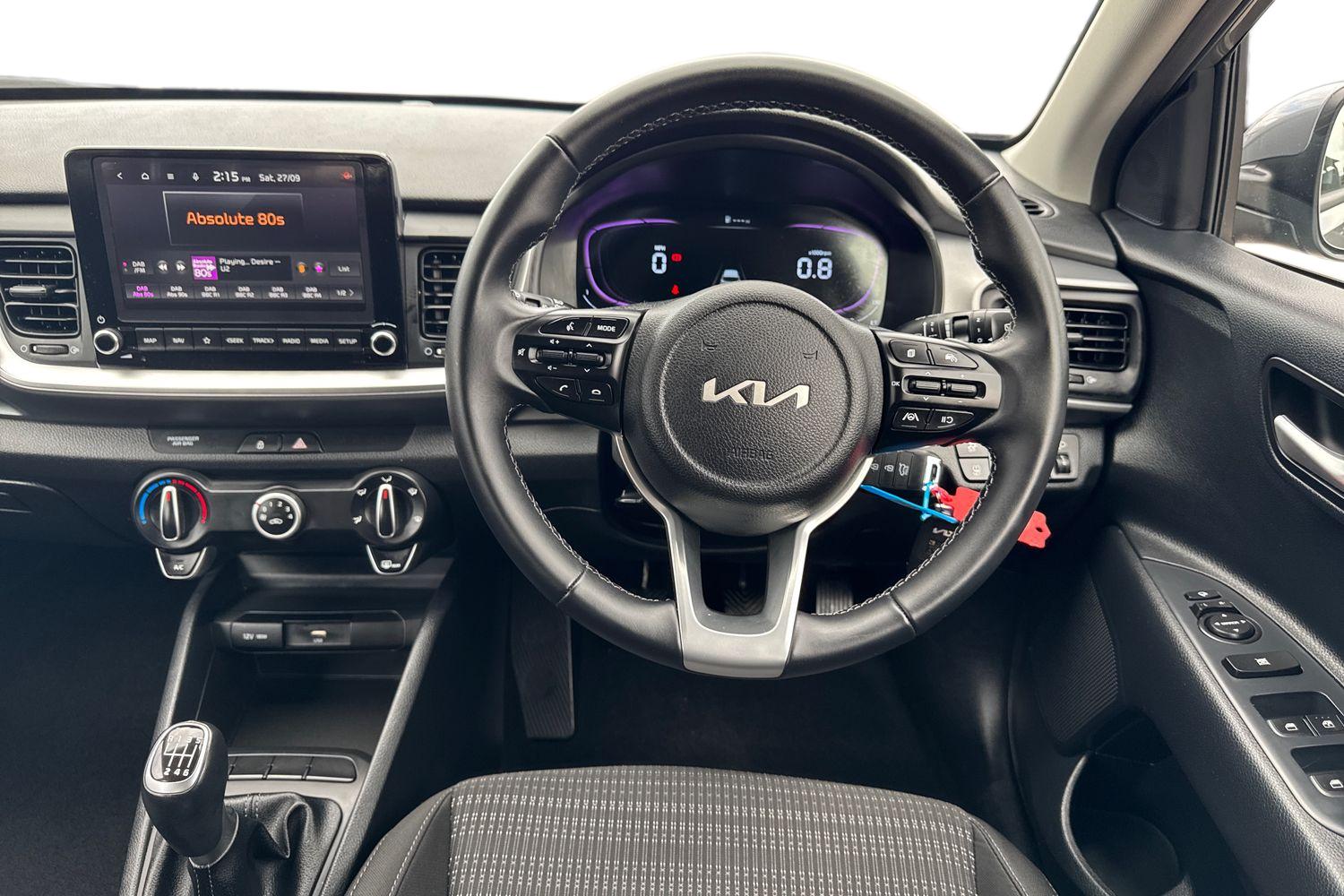 Used Kia Stonic 2024 for sale - 76773141: Photo 11