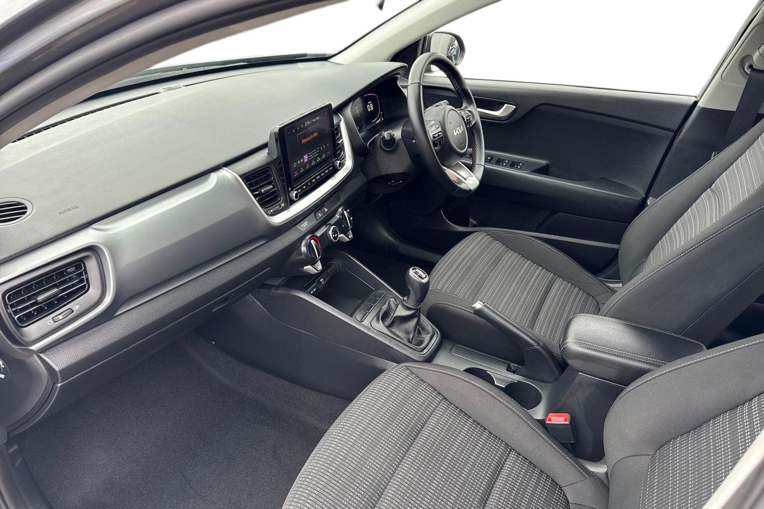 Used Kia Stonic 2024 for sale - 76773141: Photo 13