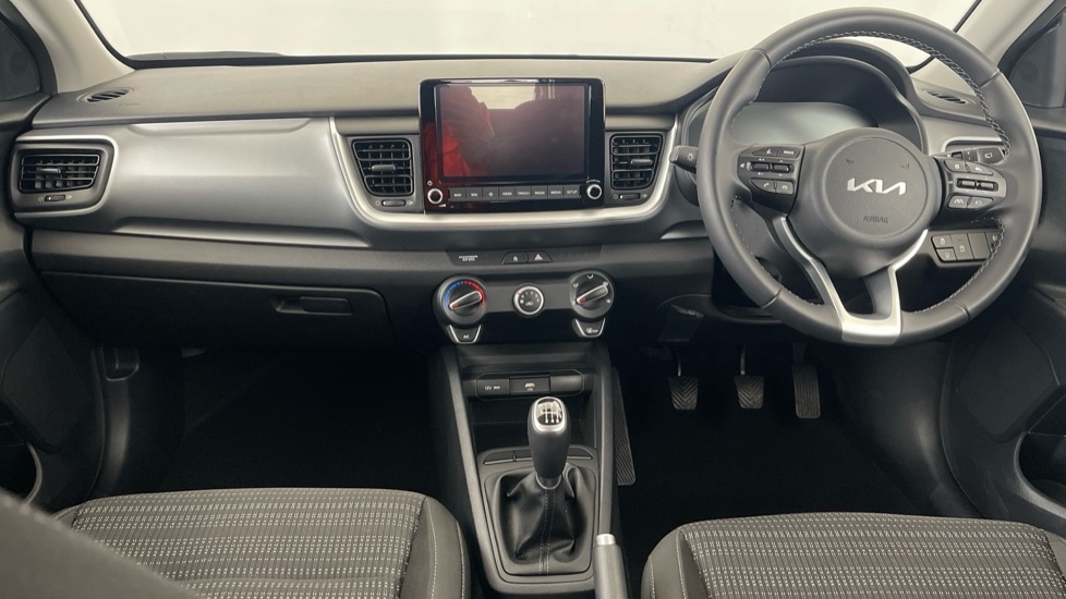 Used Kia Stonic 2024 for sale - 76773141: Photo 9