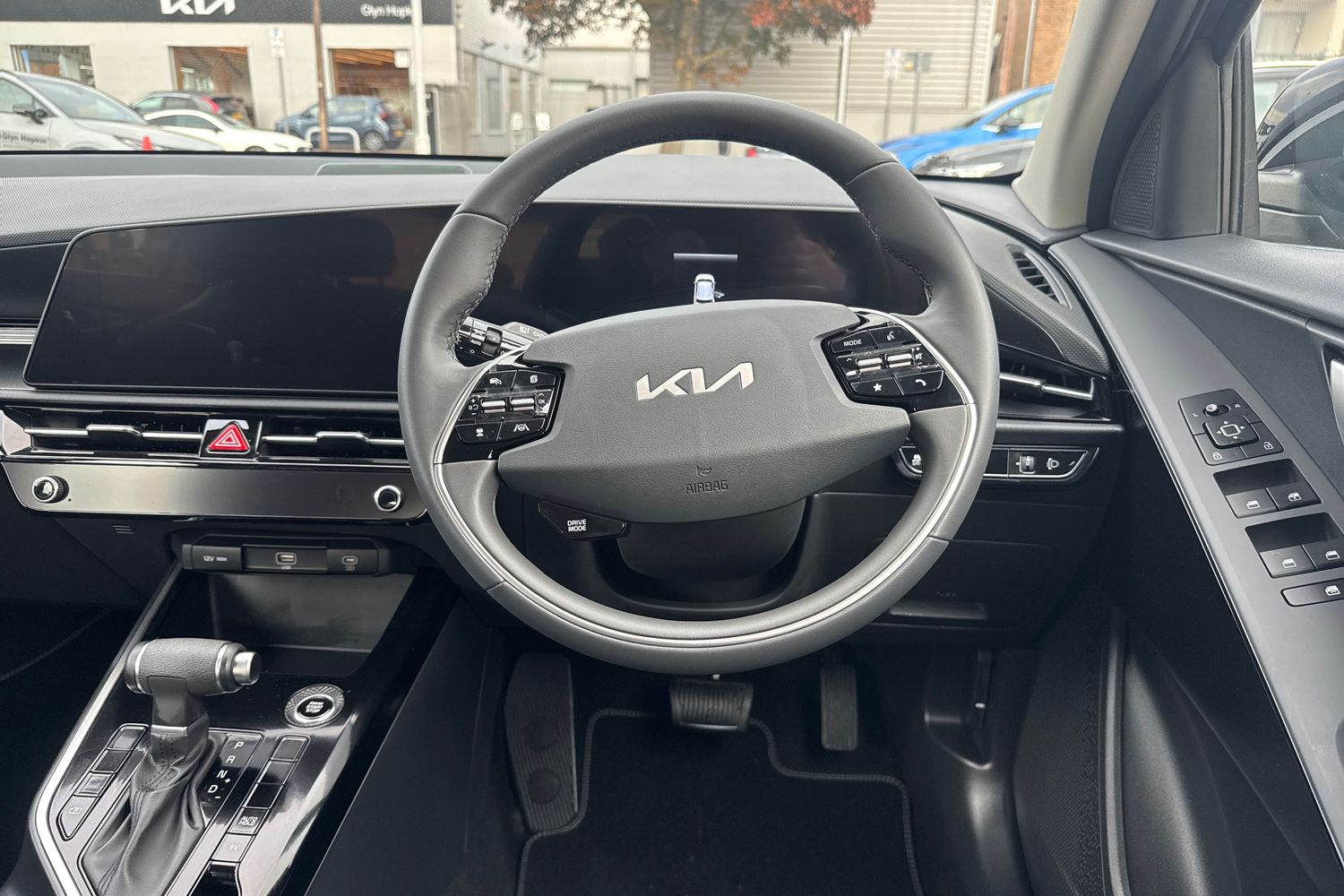 Used Kia Niro 2025 for sale - 76869580: Photo 11