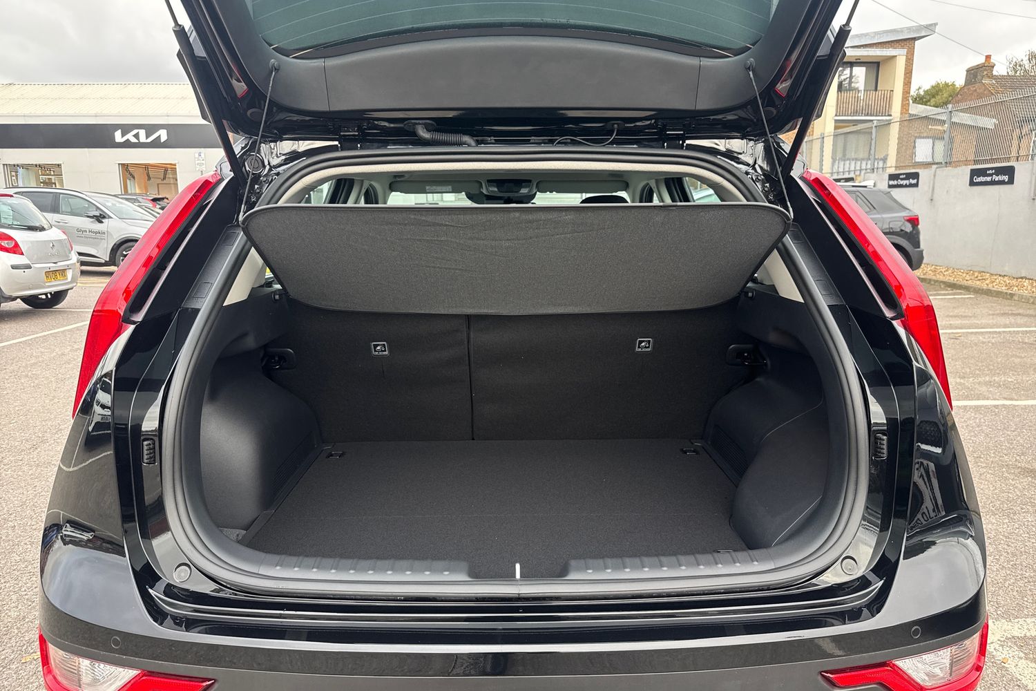 Used Kia Niro 2025 for sale - 76869580: Photo 24