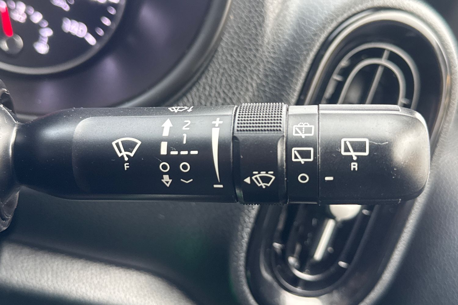 Used Kia Picanto 2023 for sale - 78009050: Photo 37