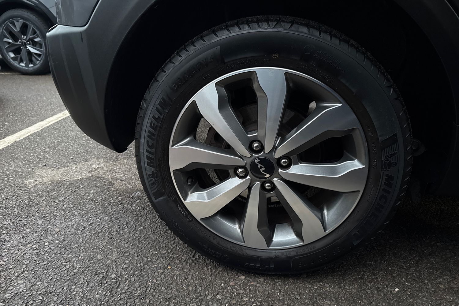 Used Kia Stonic 2023 for sale - 77071113: Photo 31