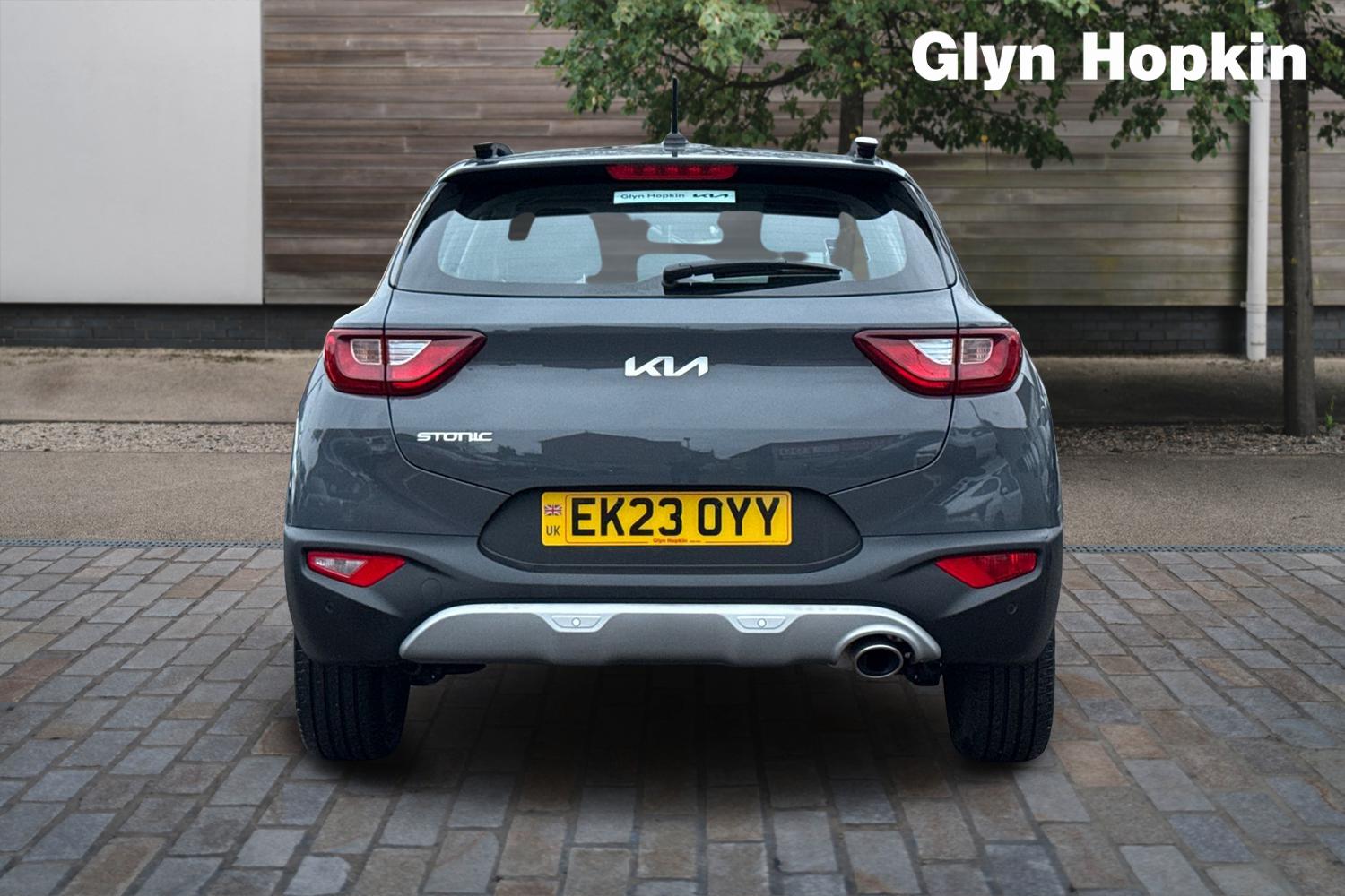 Used Kia Stonic 2023 for sale - 77071113: Photo 4