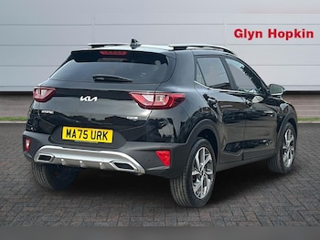 Used Kia Stonic 2025 for sale - 78868544: Photo