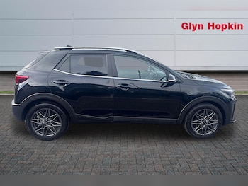 Used Kia Stonic 2024 for sale - 78706478: Photo
