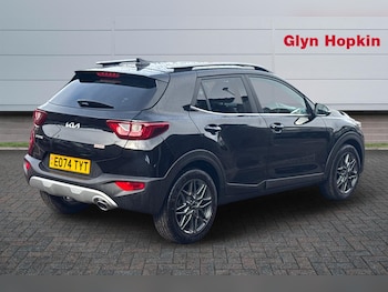 Used Kia Stonic 2024 for sale - 78706478: Photo