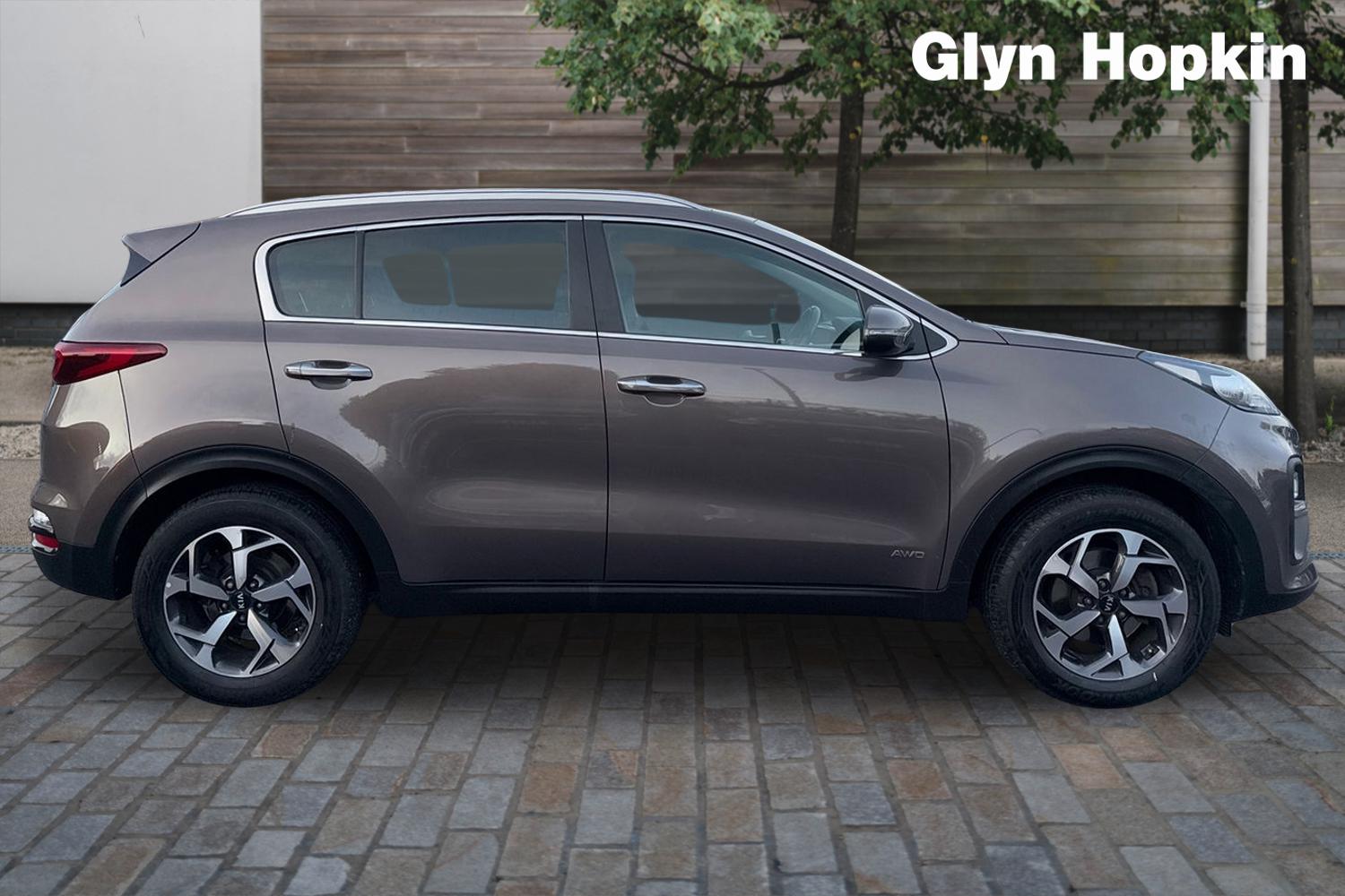 Used Kia Sportage 2021 for sale - 76872461: Photo 2