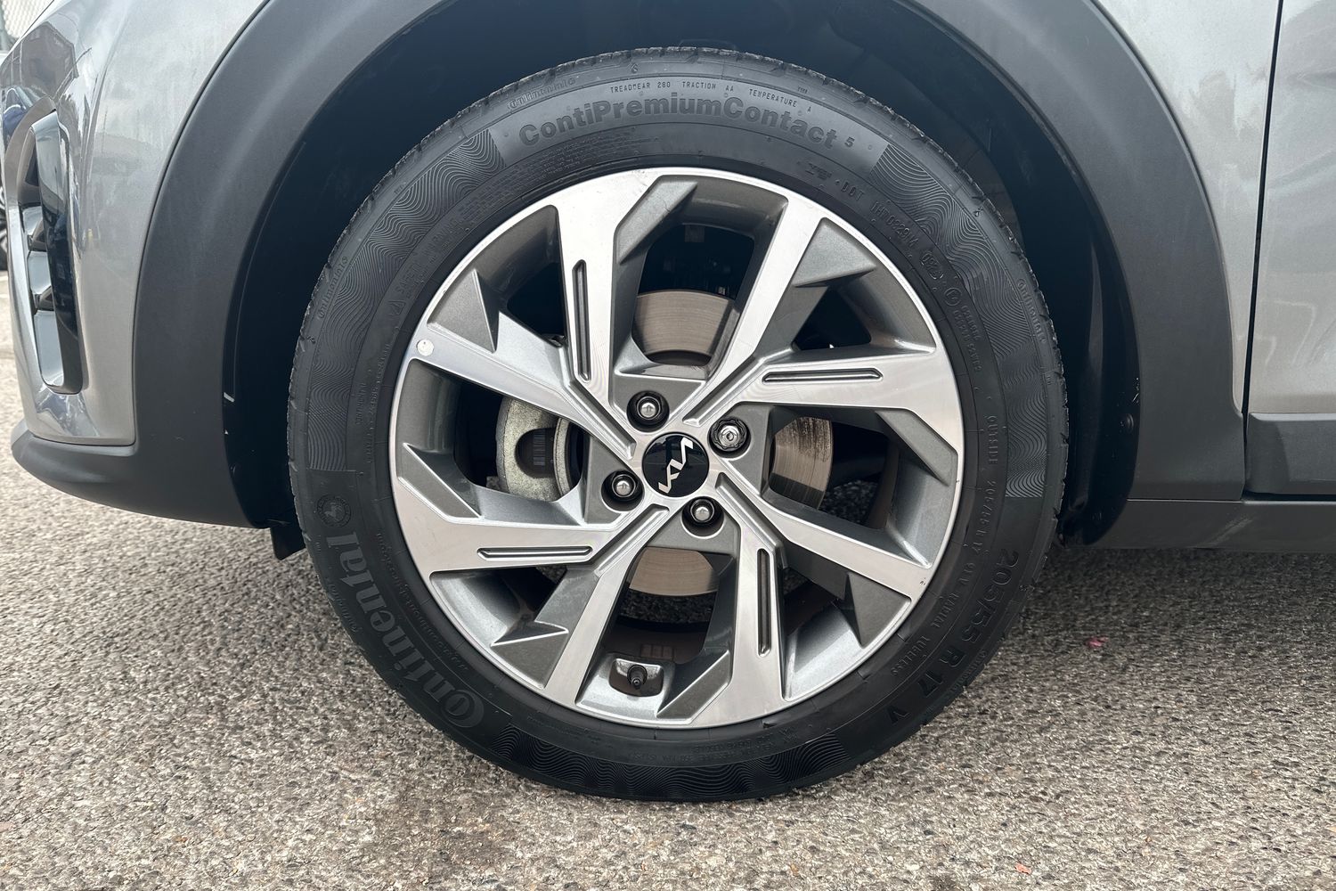 Used Kia Stonic 2024 for sale - 76870196: Photo 25