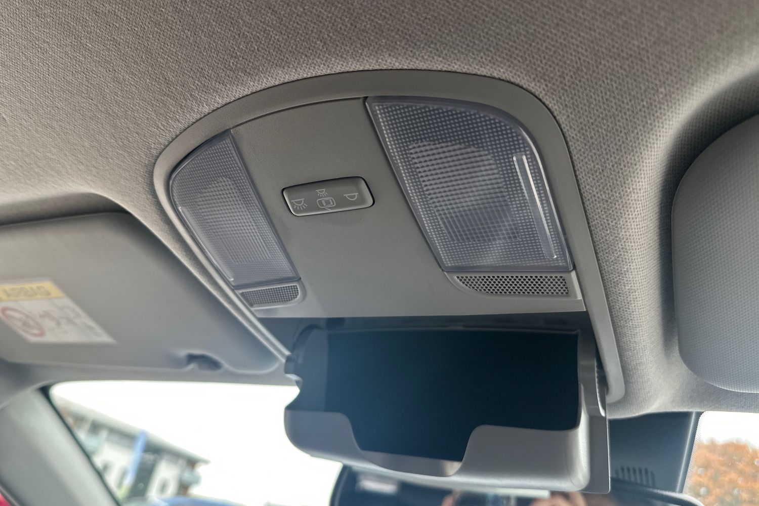 Used Kia Stonic 2024 for sale - 76870196: Photo 39