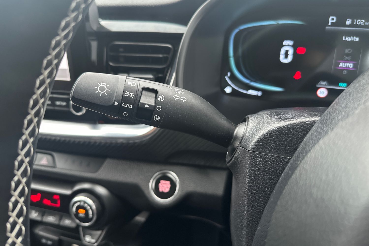 Used Kia Stonic 2024 for sale - 76870196: Photo 40