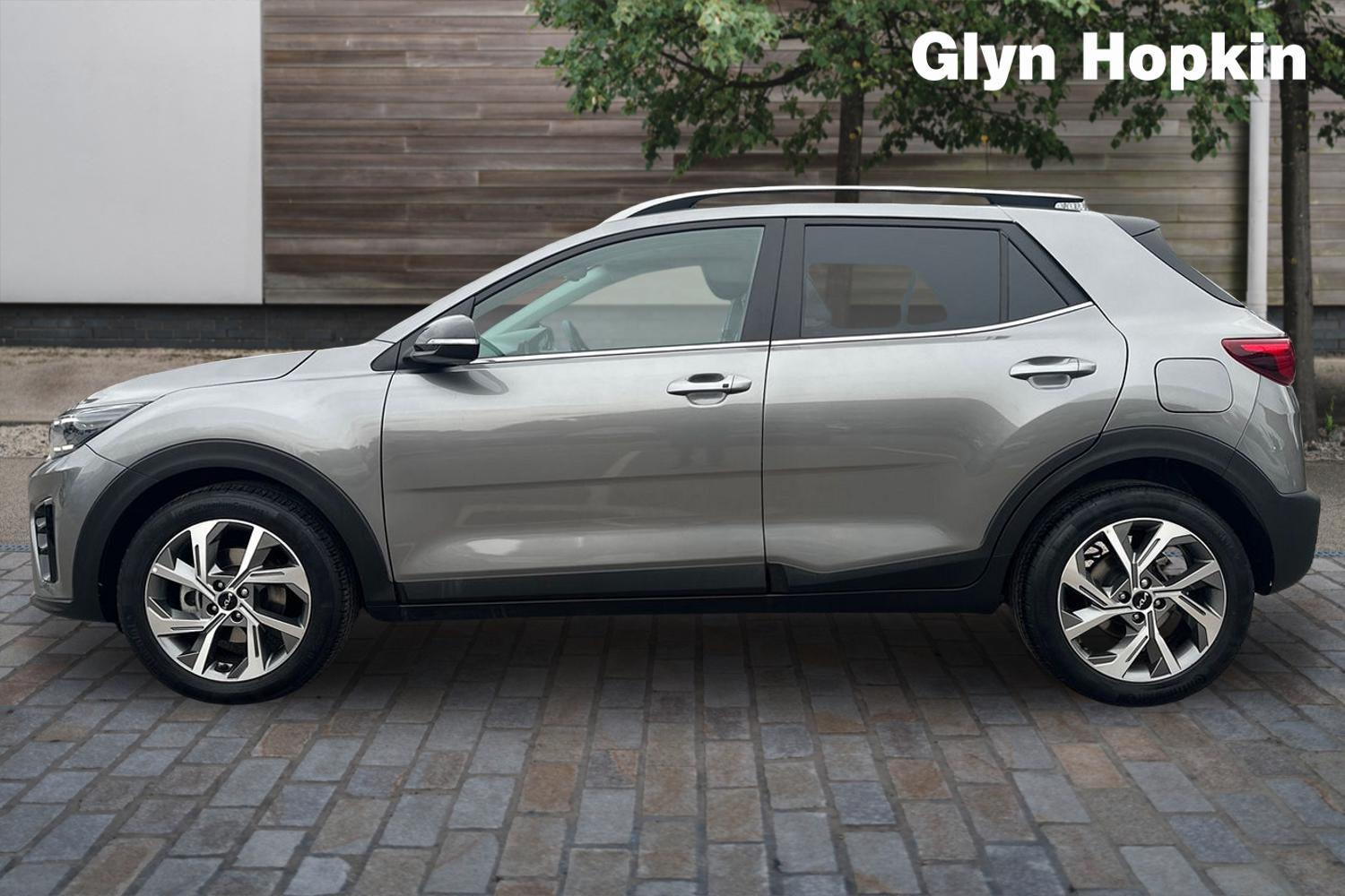 Used Kia Stonic 2024 for sale - 76870196: Photo 6