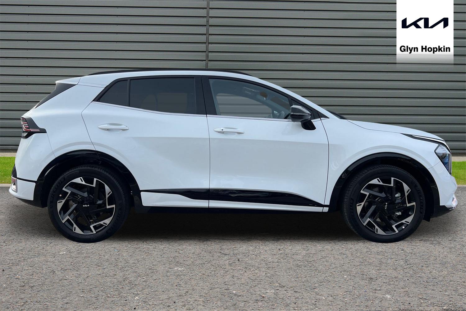 Used Kia Sportage 2025 for sale - 76015022: Photo 2