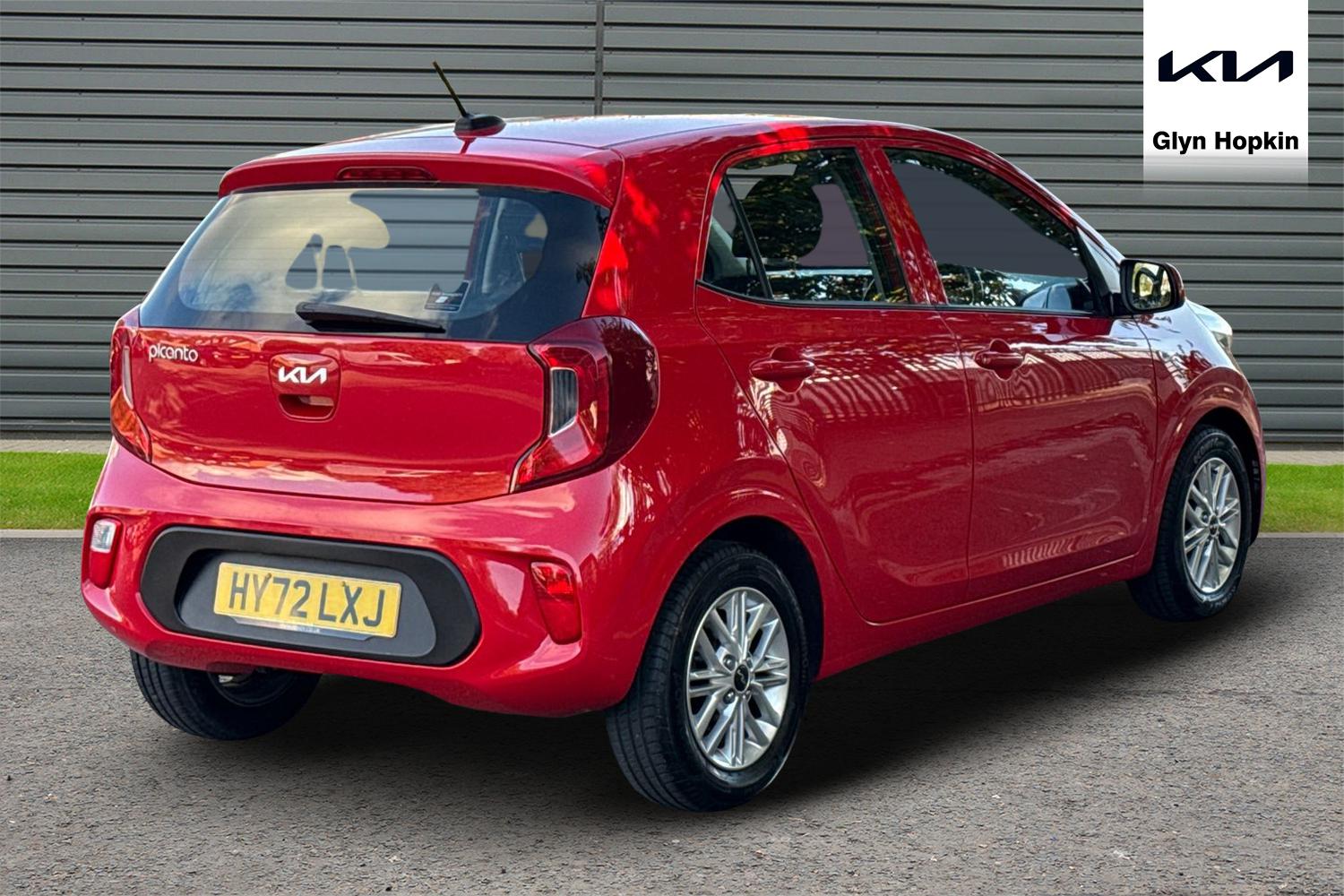 Used Kia Picanto 2022 for sale - 76055700: Photo 3