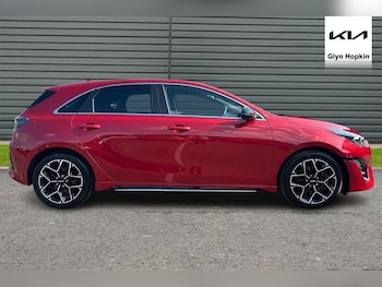 Used Kia Ceed 2024 for sale - 75469823: Photo