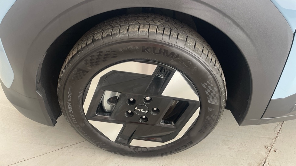 Used Kia EV3 2024 for sale - 77031383: Photo 14