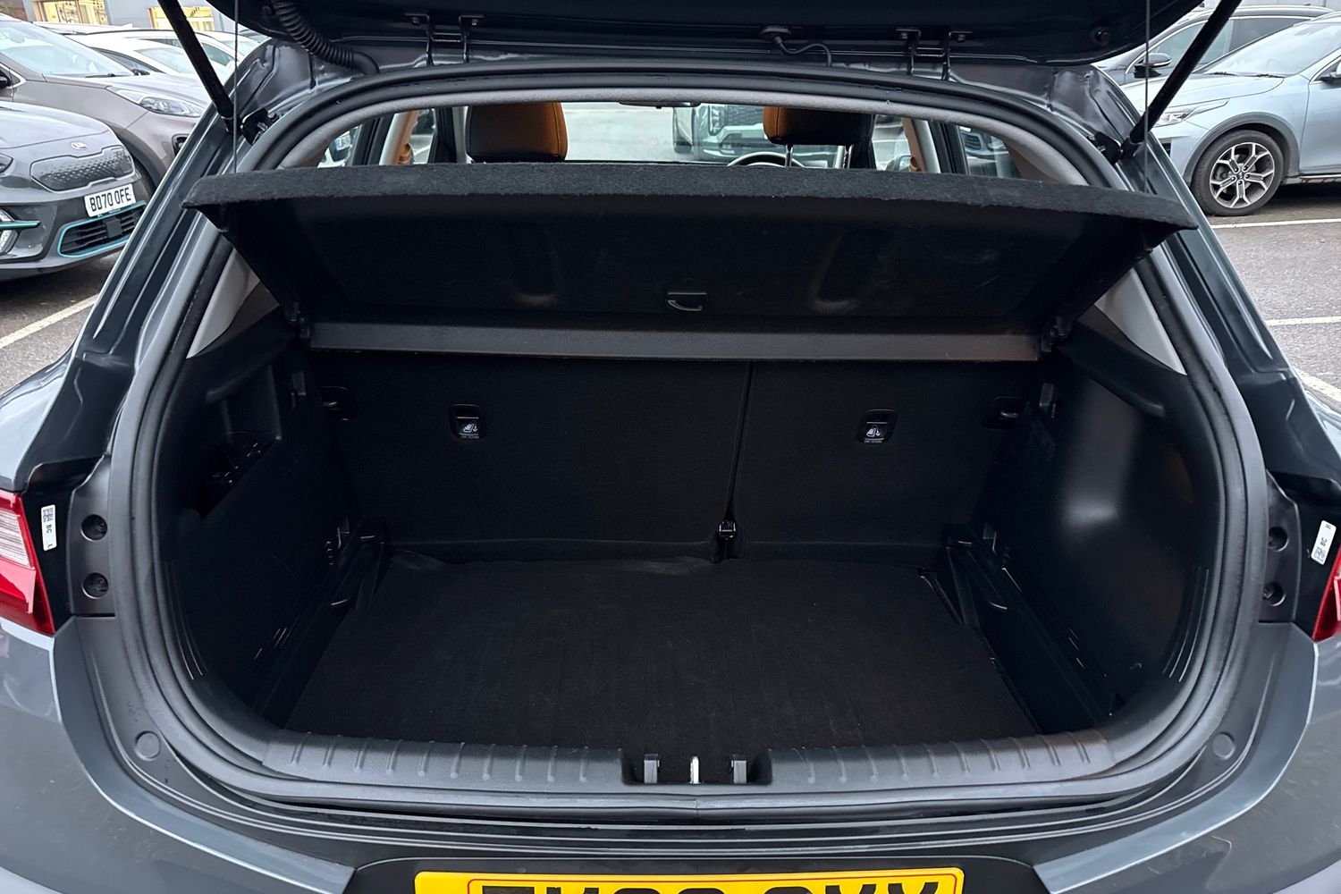 Used Kia Stonic 2023 for sale - 76873347: Photo 24