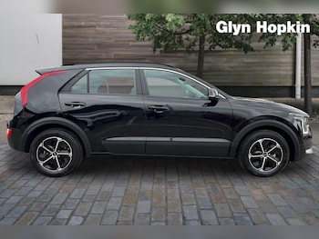 Used Kia Niro 2025 for sale - 76261499: Photo 2