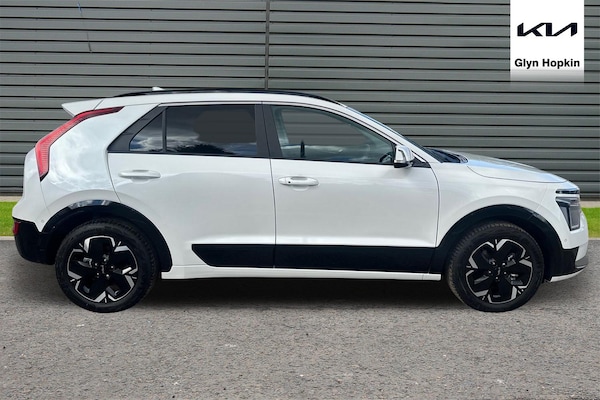 Used Kia Niro 2025 for sale - 75469880: Photo 2