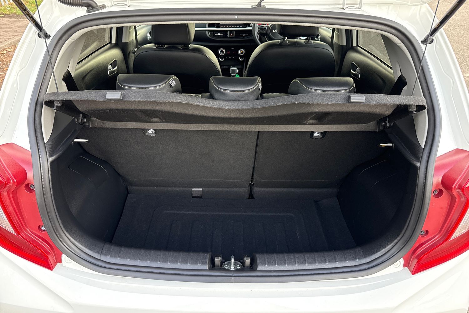 Used Kia Picanto 2024 for sale - 76870793: Photo 24