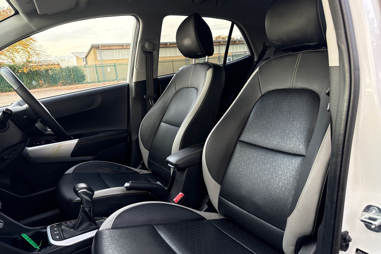 Used Kia Picanto 2024 for sale - 76870793: Photo 28