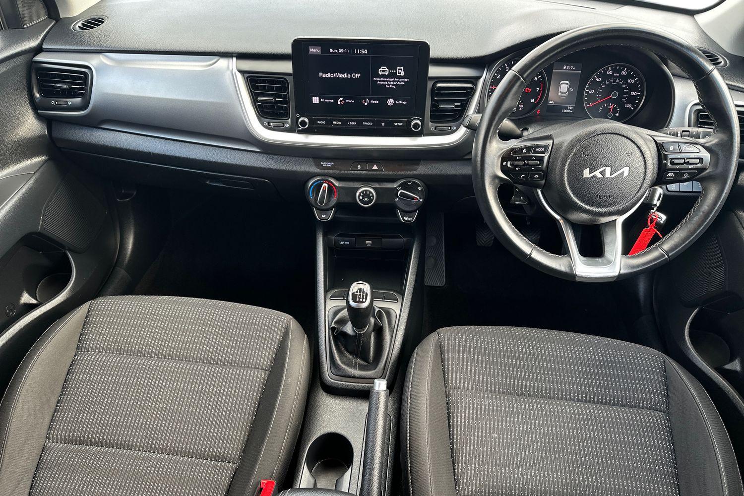 Used Kia Stonic 2023 for sale - 76873280: Photo 12