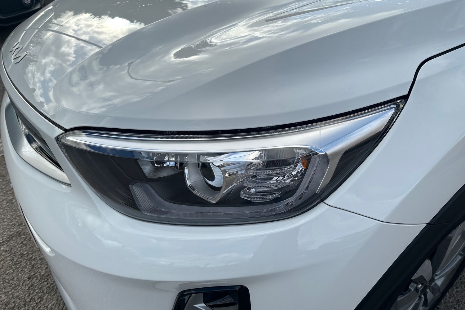 Used Kia Stonic 2023 for sale - 76873280: Photo 33