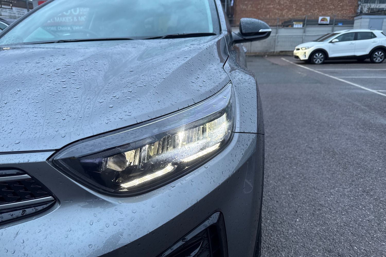 Used Kia Stonic 2024 for sale - 77145821: Photo 28