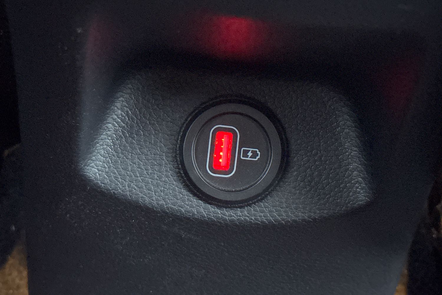 Used Kia Stonic 2024 for sale - 77145821: Photo 38