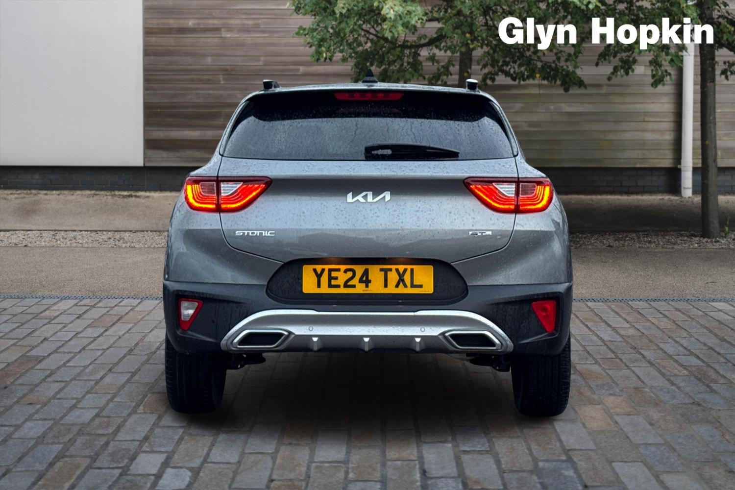 Used Kia Stonic 2024 for sale - 77145821: Photo 4