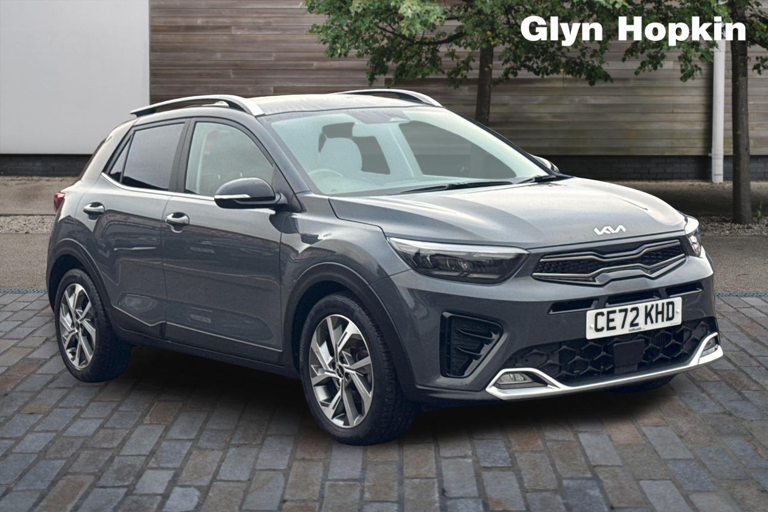 Used Kia Stonic 2022 for sale - 76870816: Photo 1