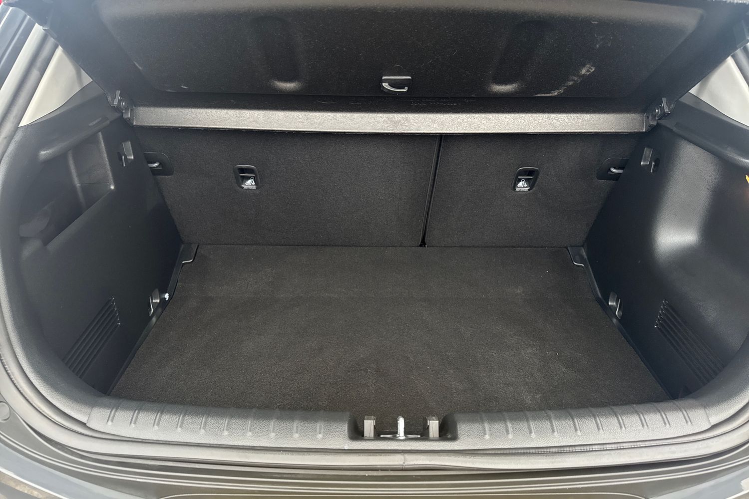 Used Kia Stonic 2022 for sale - 76870816: Photo 24