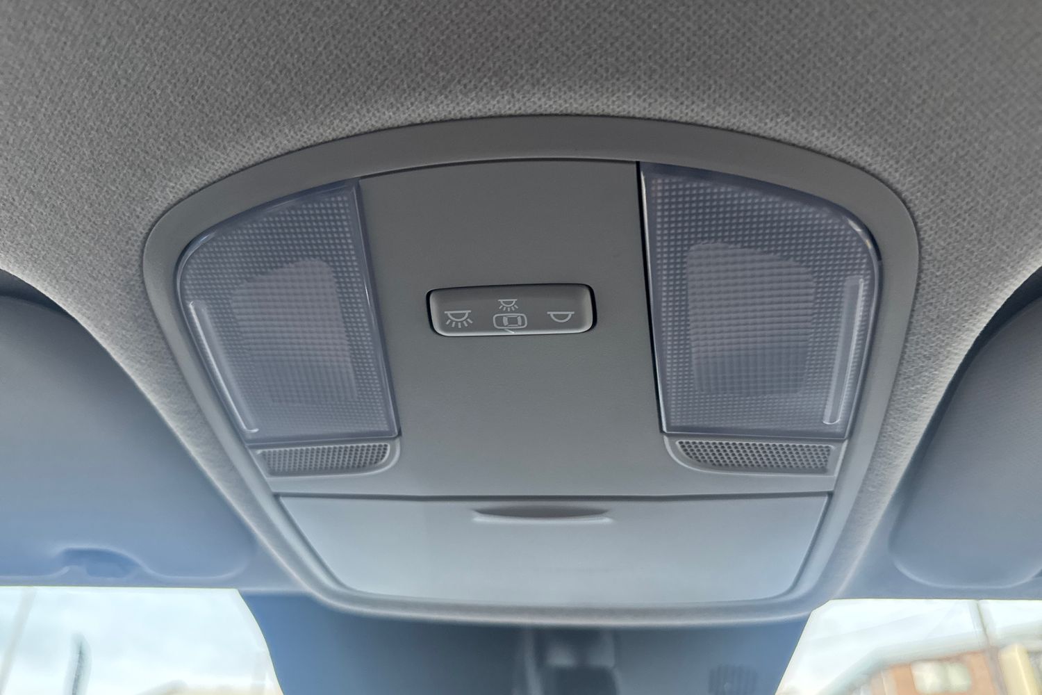 Used Kia Stonic 2022 for sale - 76870816: Photo 40