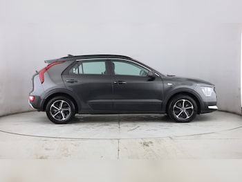 Used Kia Niro 2025 for sale - 77373104: Photo