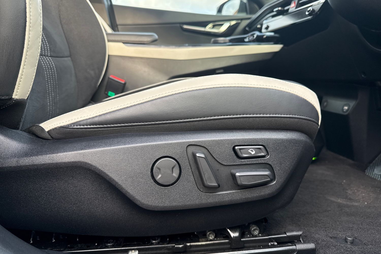 Used Kia EV6 2022 for sale - 76901512: Photo 31