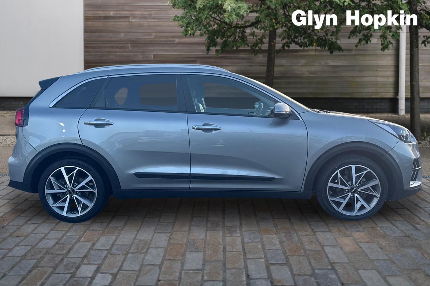 Used Kia Niro 2021 for sale - 77218864: Photo 2