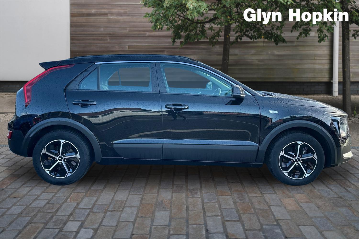 Used Kia Niro 2023 for sale - 76501422: Photo 2