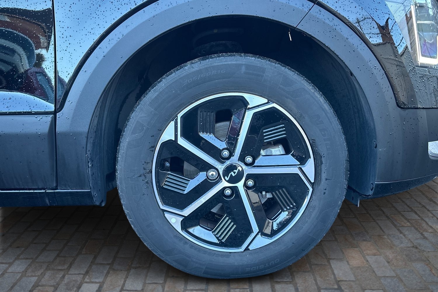 Used Kia Niro 2023 for sale - 76501422: Photo 9