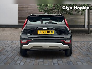 Used Kia Niro 2023 for sale - 77648154: Photo