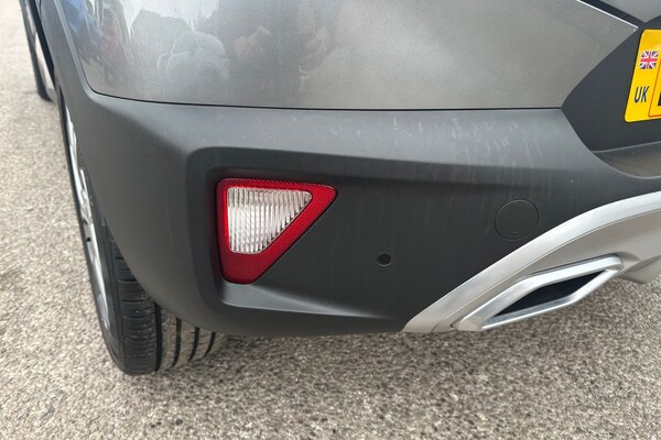Used Kia Stonic 2024 for sale - 76289845: Photo 29