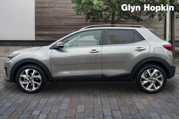 Used Kia Stonic 2024 for sale - 76289845: Photo 6